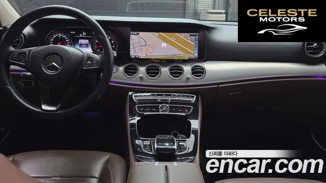MERCEDES BENZ E-Classe W213 E200 Avantgarde 2017 — photo 19 sur 20