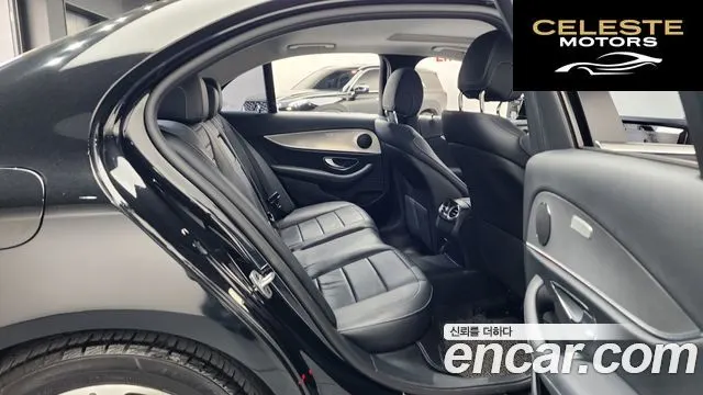 MERCEDES BENZ E-Classe W213 E300 Avantgarde 2019 — photo 11 sur 20