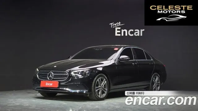 MERCEDES BENZ E-Classe W213 E350 4MATIC Avantgarde 2022 — photo 34 sur 39
