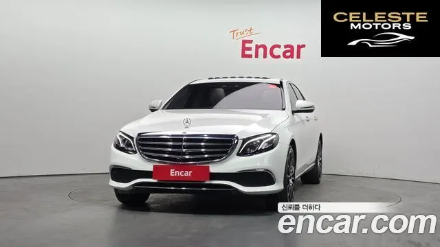 MERCEDES BENZ E-Classe W213 E300 4MATIC Exclusive 2018 — photo 3 sur 40