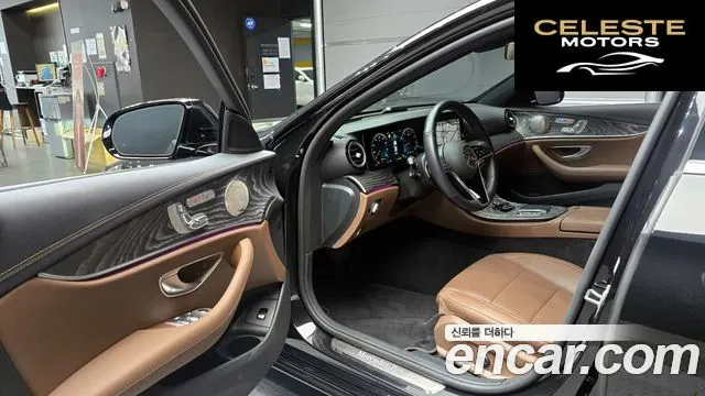 MERCEDES BENZ E-Classe W213 E350 4MATIC Avantgarde 2022 — photo 13 sur 30