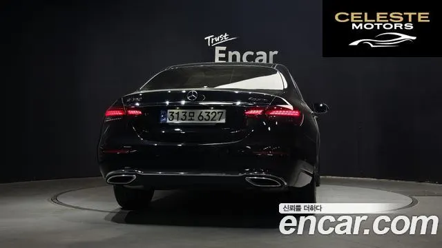 MERCEDES BENZ E-Classe W213 E350 4MATIC Avantgarde 2022 — photo 4 sur 30
