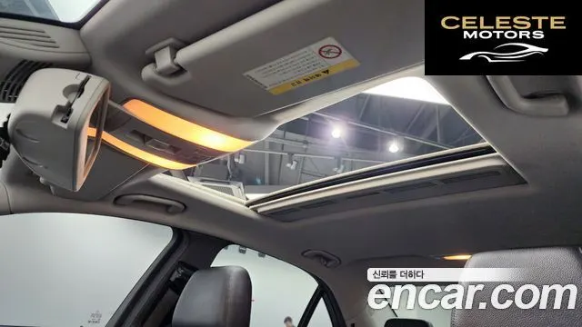 MERCEDES BENZ E-Classe W212 E200 CGI 2012 — photo 19 sur 26