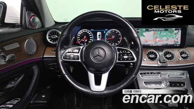 MERCEDES BENZ E-Classe W213 E300 Exclusive 2019 — photo 12 sur 20