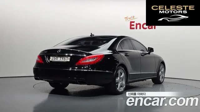 MERCEDES BENZ CLS-Classe W218 CLS350 2013 — photo 2 sur 26