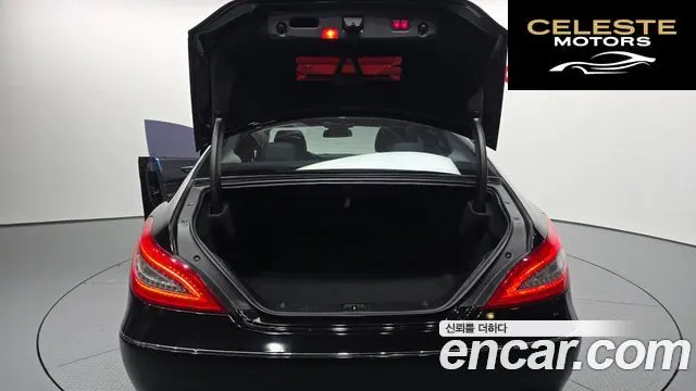 MERCEDES BENZ CLS-Classe W218 CLS350 2013 — photo 20 sur 26