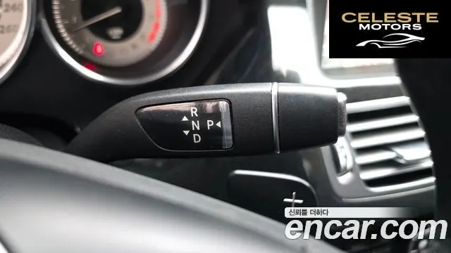 MERCEDES BENZ CLS-Classe W218 CLS350 2013 — photo 9 sur 26