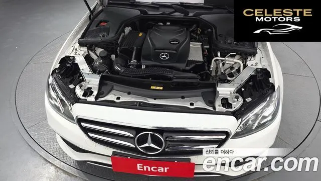 MERCEDES BENZ E-Classe W213 E250 Avantgarde 2020 — photo 6 sur 20