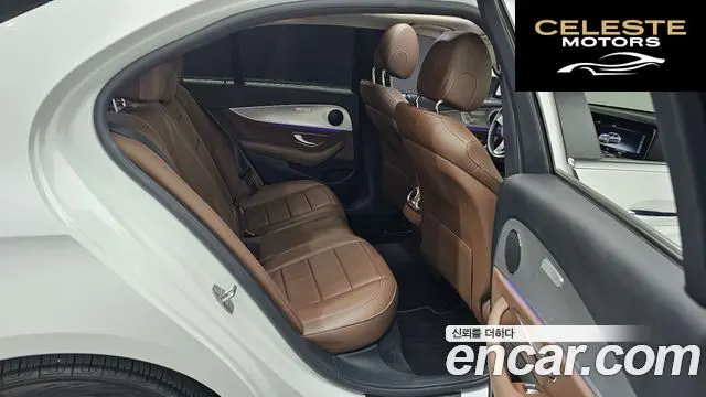MERCEDES BENZ E-Classe W213 E200 Avantgarde 2018 — photo 27 sur 30