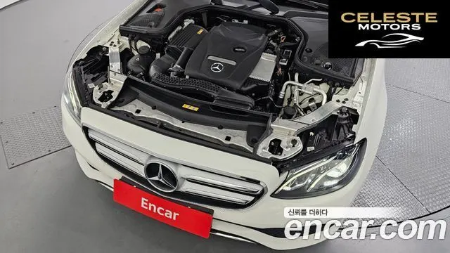 MERCEDES BENZ E-Classe W213 E200 Avantgarde 2018 — photo 6 sur 30
