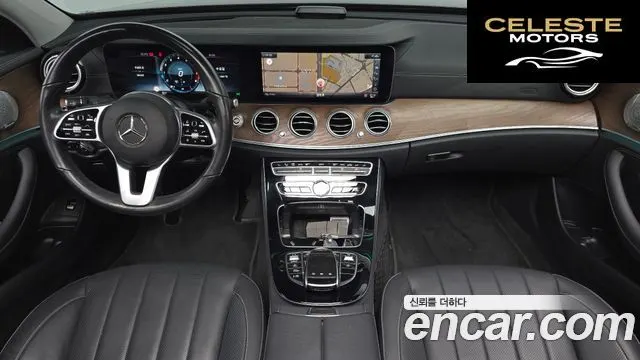MERCEDES BENZ E-Classe W213 E300 4MATIC Exclusive 2020 — photo 39 sur 41