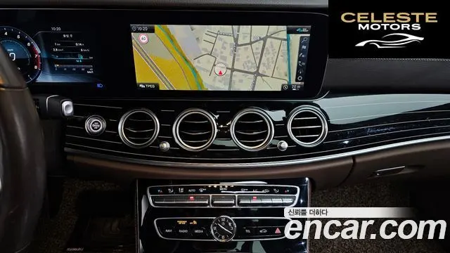 MERCEDES BENZ E-Classe W213 E450 4MATIC Exclusive 2020 — photo 19 sur 37