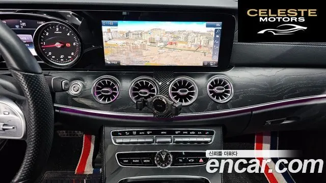 MERCEDES BENZ E-Classe W213 E220d Coupé 2019 — photo 20 sur 35