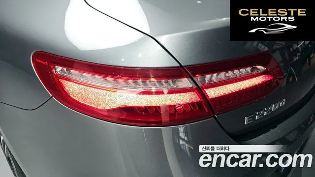 MERCEDES BENZ E-Classe W213 E220d Coupé 2019 — photo 9 sur 35