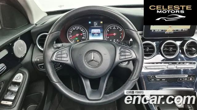 MERCEDES BENZ C-Classe W205 C200 2018 — photo 15 sur 20