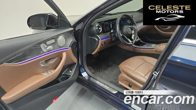 MERCEDES BENZ E-Classe W213 E350 4MATIC Avantgarde 2022 — photo 10 sur 20