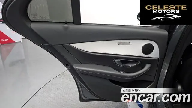 MERCEDES BENZ E-Classe W213 E250 Avantgarde 2021 — photo 14 sur 32