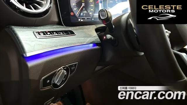 MERCEDES BENZ CLS-Classe C257 CLS400d 4MATIC 2019 — photo 20 sur 31