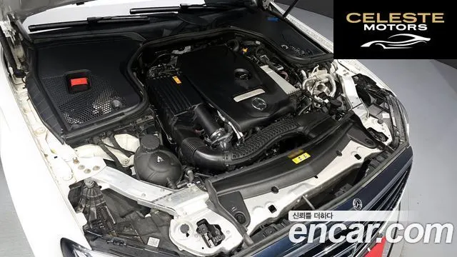 MERCEDES BENZ E-Classe W213 E300 4MATIC Exclusive 2019 — photo 6 sur 36