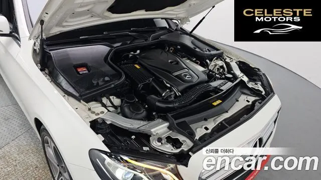 MERCEDES BENZ E-Classe W213 E300 Avantgarde 2019 — photo 6 sur 30