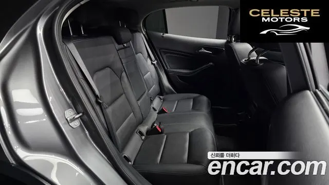 MERCEDES BENZ GLA-Classe X156 GLA220 Premium 2019 — photo 18 sur 33