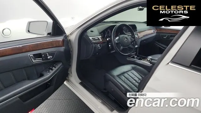 MERCEDES BENZ E-Classe W212 E300 2014 — photo 10 sur 20