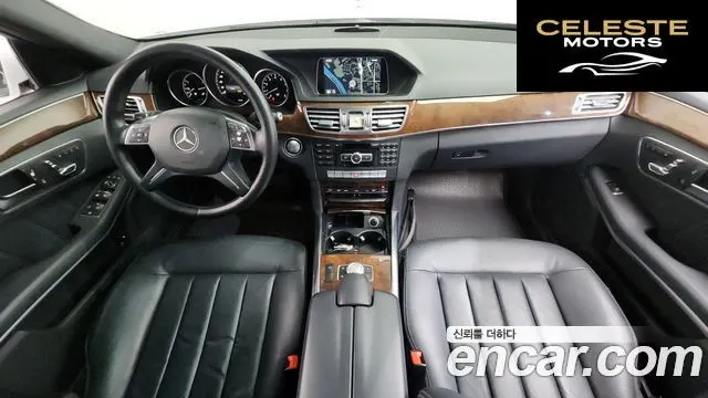 MERCEDES BENZ E-Classe W212 E300 2014 — photo 7 sur 20