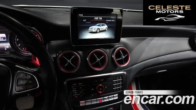 MERCEDES BENZ GLA-Classe X156 GLA220 2019 — photo 14 sur 20
