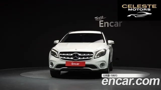 MERCEDES BENZ GLA-Classe X156 GLA220 2019 — photo 3 sur 20