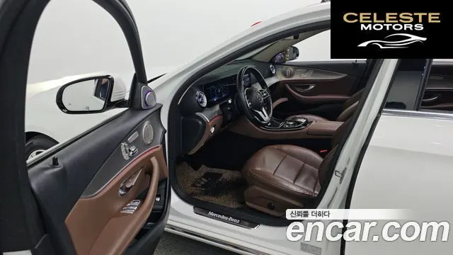 MERCEDES BENZ E-Classe W213 E300 Avantgarde 2019 — photo 13 sur 30