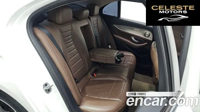 MERCEDES BENZ E-Classe W213 E300 Avantgarde 2019 — photo 18 sur 30
