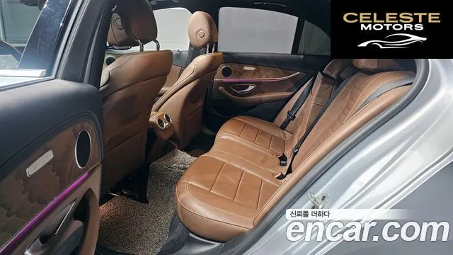 MERCEDES BENZ E-Classe W213 E220d 4MATIC Exclusive 2021 — photo 16 sur 30