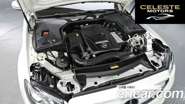 MERCEDES BENZ E-Classe W213 E200 Avantgarde 2018 — photo 5 sur 31