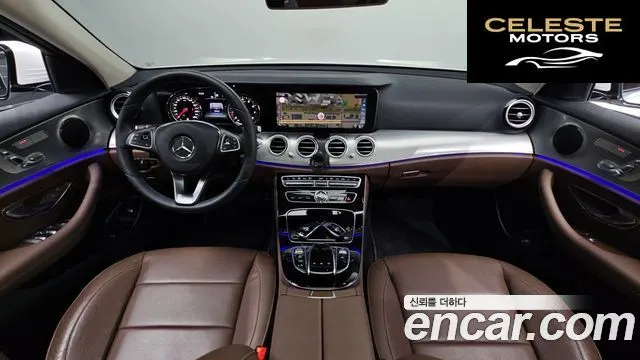 MERCEDES BENZ E-Classe W213 E200 Avantgarde 2018 — photo 9 sur 31
