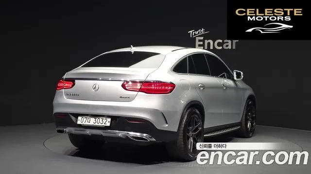 MERCEDES BENZ GLE-Classe W166 GLE350 d 4MATIC Coupé 2017 — photo 2 sur 20