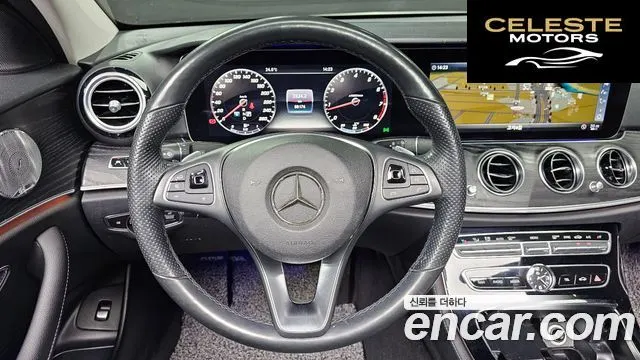 MERCEDES BENZ E-Classe W213 E300 4MATIC Avantgarde 2018 — photo 14 sur 20