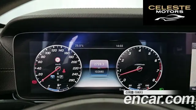MERCEDES BENZ E-Classe W213 E400 4MATIC Exclusive 2018 — photo 11 sur 33