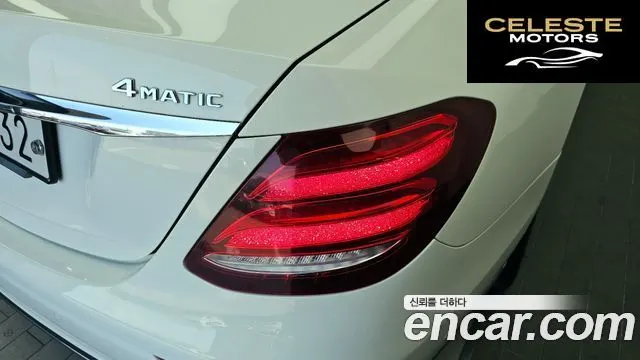 MERCEDES BENZ E-Classe W213 E400 4MATIC Exclusive 2018 — photo 9 sur 33
