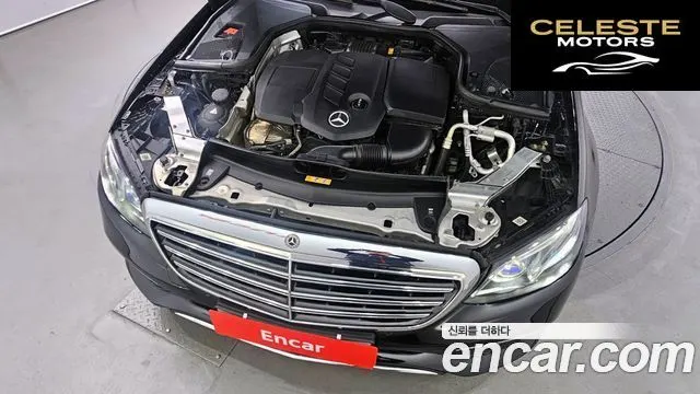 MERCEDES BENZ E-Classe W213 E220d Exclusive 2019 — photo 6 sur 30