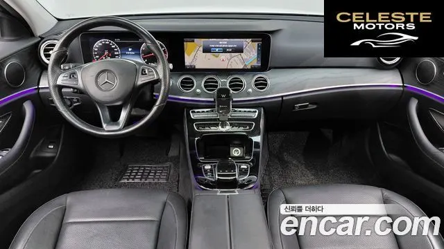 MERCEDES BENZ E-Classe W213 E300 Avantgarde 2017 — photo 9 sur 35