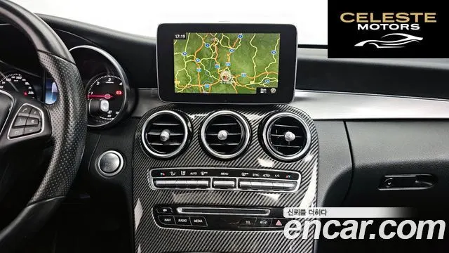 MERCEDES BENZ C-Classe W205 C220 d 4MATIC 2016 — photo 12 sur 26
