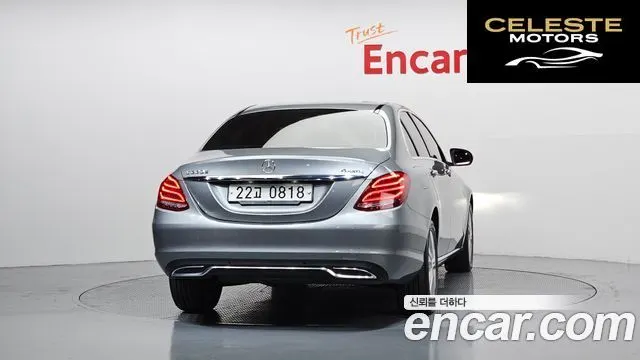 MERCEDES BENZ C-Classe W205 C220 d 4MATIC 2016 — photo 4 sur 26
