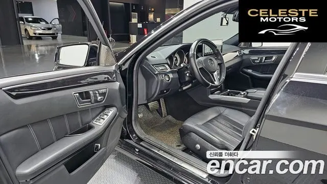 MERCEDES BENZ E-Classe W212 E220 Avantgarde 2016 — photo 10 sur 20