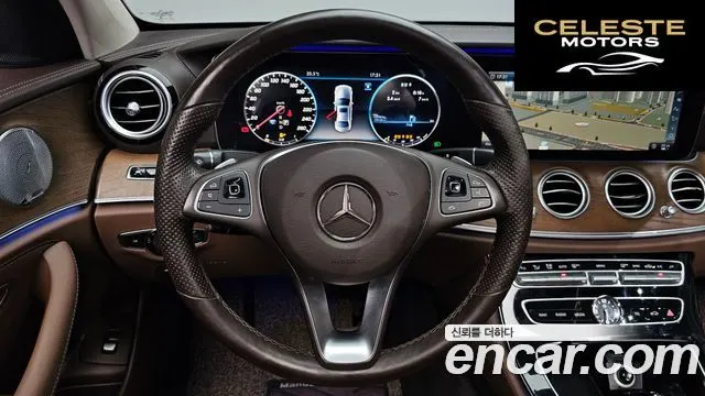 MERCEDES BENZ E-Classe W213 E300 4MATIC Exclusive 2018 — photo 12 sur 20