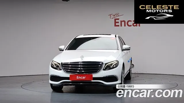 MERCEDES BENZ E-Classe W213 E300 4MATIC Exclusive 2018 — photo 3 sur 20