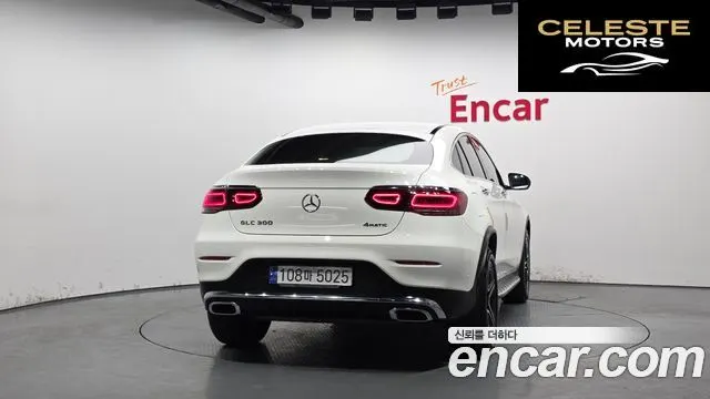 MERCEDES BENZ GLC-Classe X253 GLC300 4MATIC Coupé 2023 — photo 4 sur 20