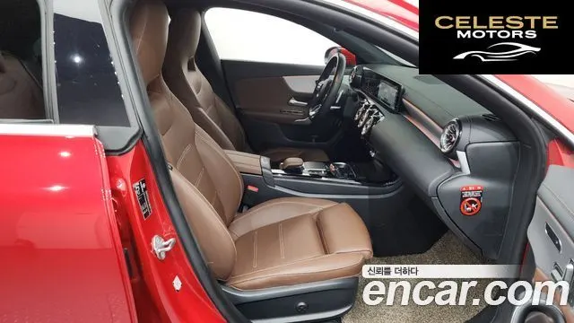 MERCEDES BENZ CLA-Classe C118 CLA250 4MATIC 2022 — photo 17 sur 31
