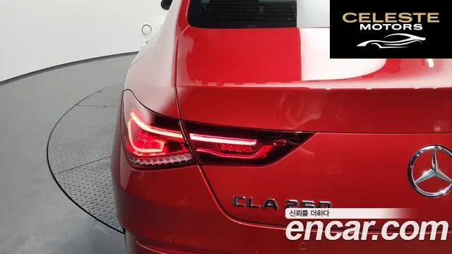 MERCEDES BENZ CLA-Classe C118 CLA250 4MATIC 2022 — photo 9 sur 31