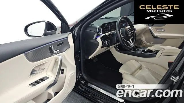 MERCEDES BENZ A-Classe W177 A220 Berline 2022 — photo 16 sur 31