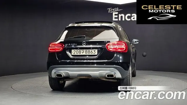 MERCEDES BENZ GLA-Classe X156 GLA200 d 2017 — photo 4 sur 20